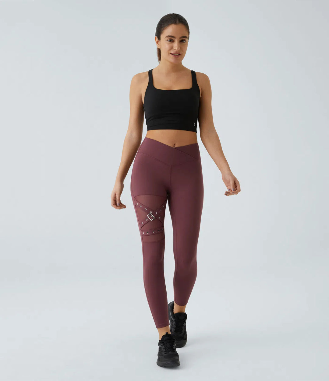 Mira | Crossover Yoga-Leggings mit hohem Bund und dekorativer Schnalle