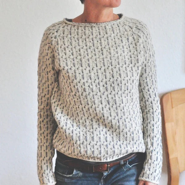 ANDREA | ENGER GESTRICKTER PULLOVER