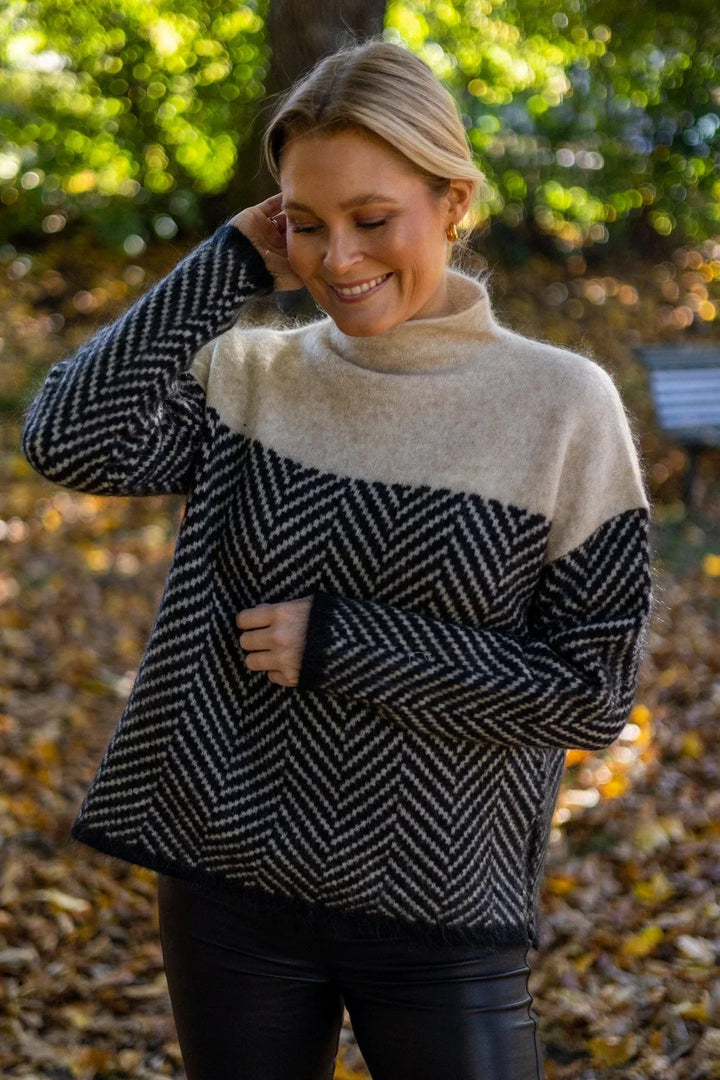 ADELIE | Premium Turtleneck aus edlem Strick